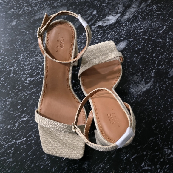 BRAND NEW SIMMI LONDON WOMEN'S SANDALS - Picture 3 of 15